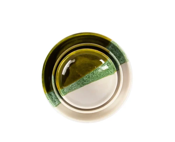 Lot de 3 assiettes creuses artisanales en céramique – Vert olive & crème – Fait main au Maroc – Image 4
